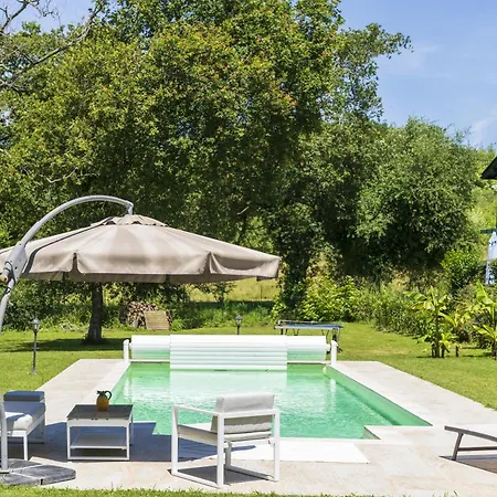 Confortable Arbonne